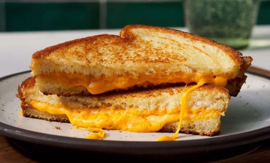 AR-238891-Grilled-Cheese-Sandwich-beauty-4x3-362f705972e64a948b7ec547f7b2a831